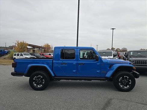 New 2026 Jeep Gladiator Rubicon image 2
