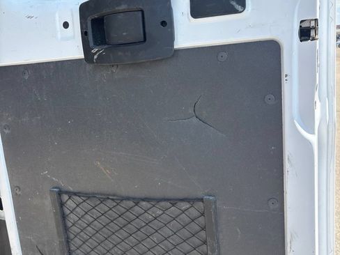 Used 2022 RAM ProMaster 2500 w/ Convenience Group FWD image 7