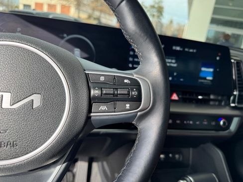 Used 2024 Kia Sportage SX image 15