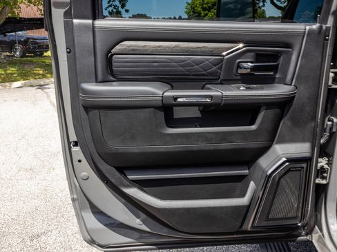 New 2026 RAM 3500 Limited AWD/4WD image 39