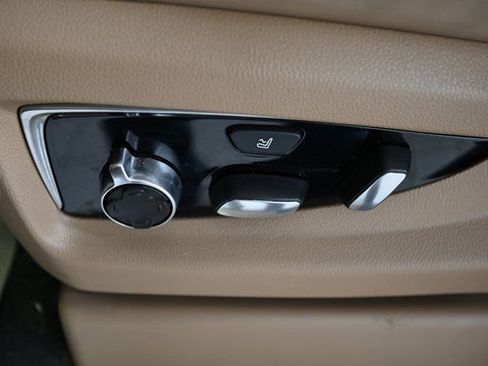 Used 2020 Cadillac Escalade Platinum AWD/4WD image 27