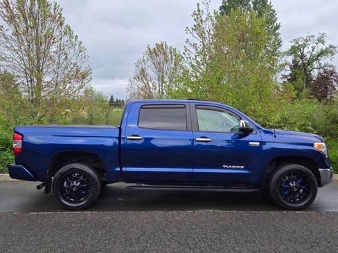 Used 2014 Toyota Tundra Limited w/ Limited Premium Package AWD/4WD image 5