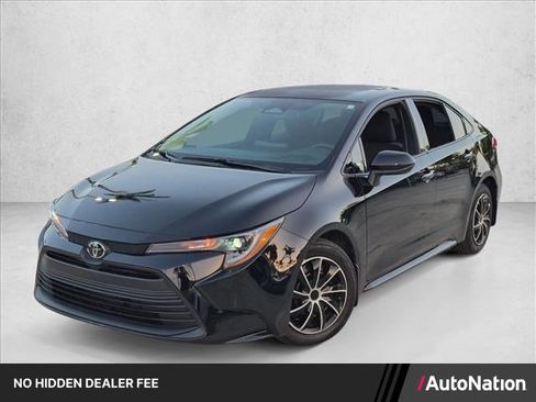 Used 2026 Toyota Corolla LE FWD image 1