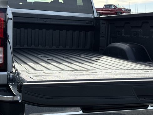 New 2026 GMC Sierra 2500 Pro image 9