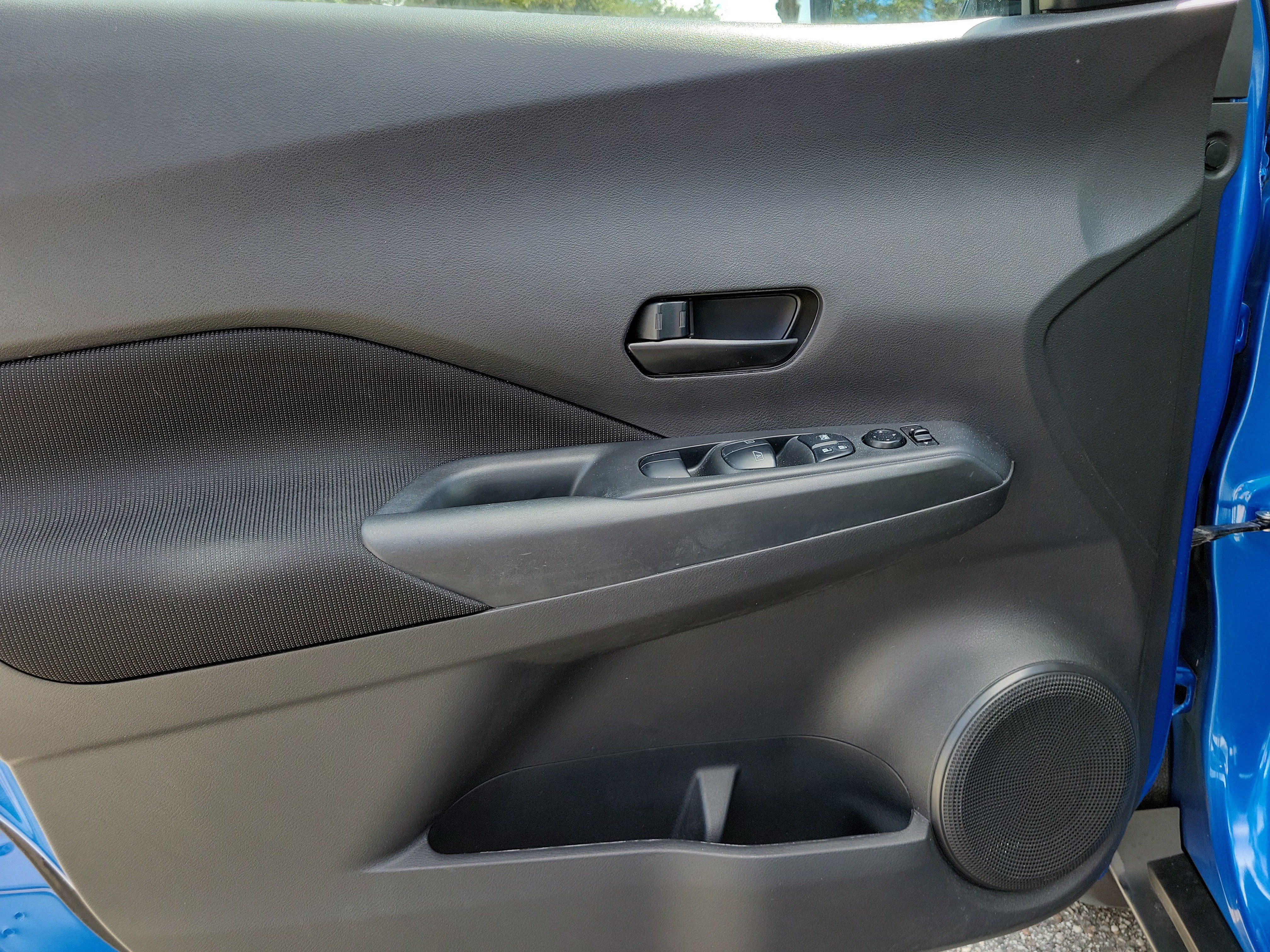 Certified 2021 Nissan Kicks S FWD image 12