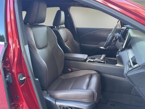 Used 2023 Lexus RX 350 FWD w/ Accessory Package image 19