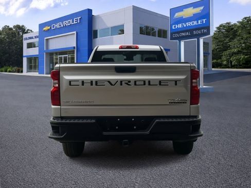 Certified 2022 Chevrolet Silverado 1500 W/T w/ WT Value Package image 5