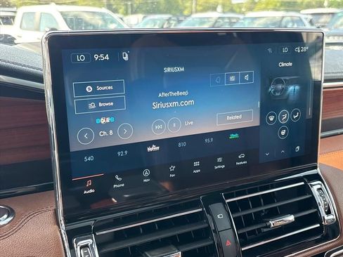 Used 2023 Lincoln Navigator L Reserve w/ Equipment Group 201A AWD/4WD image 32
