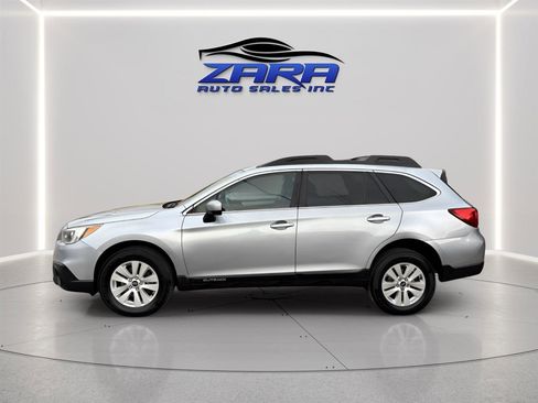 Used 2015 Subaru Outback 2.5i Premium image 3