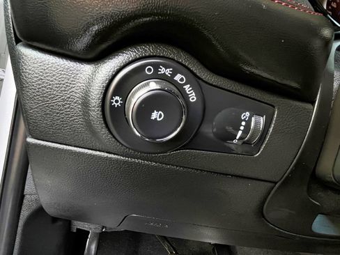 Used 2022 Dodge Durango R/T w/ Blacktop Package AWD/4WD image 58