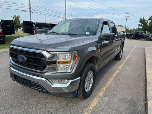 Used 2022 Ford F150 XLT w/ Trailer Tow Package AWD/4WD image 8