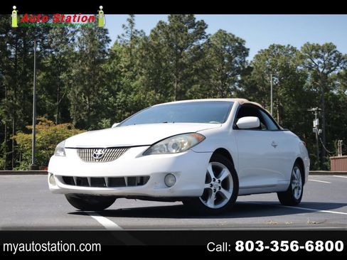 Used 2006 Toyota Solara SE FWD image 1