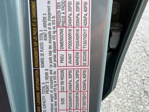 Used 2014 Toyota Prius V Three FWD image 21