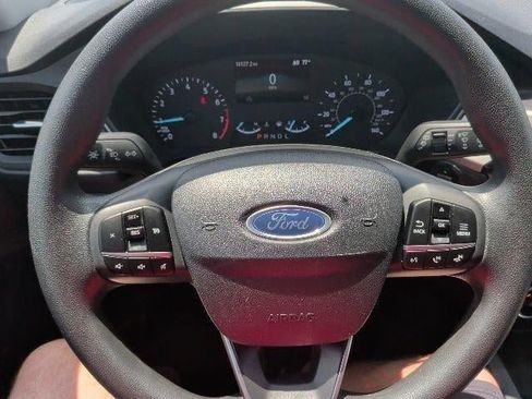 Used 2022 Ford Escape SE AWD/4WD image 26