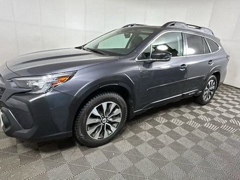 Used 2023 Subaru Outback Limited AWD/4WD image 7