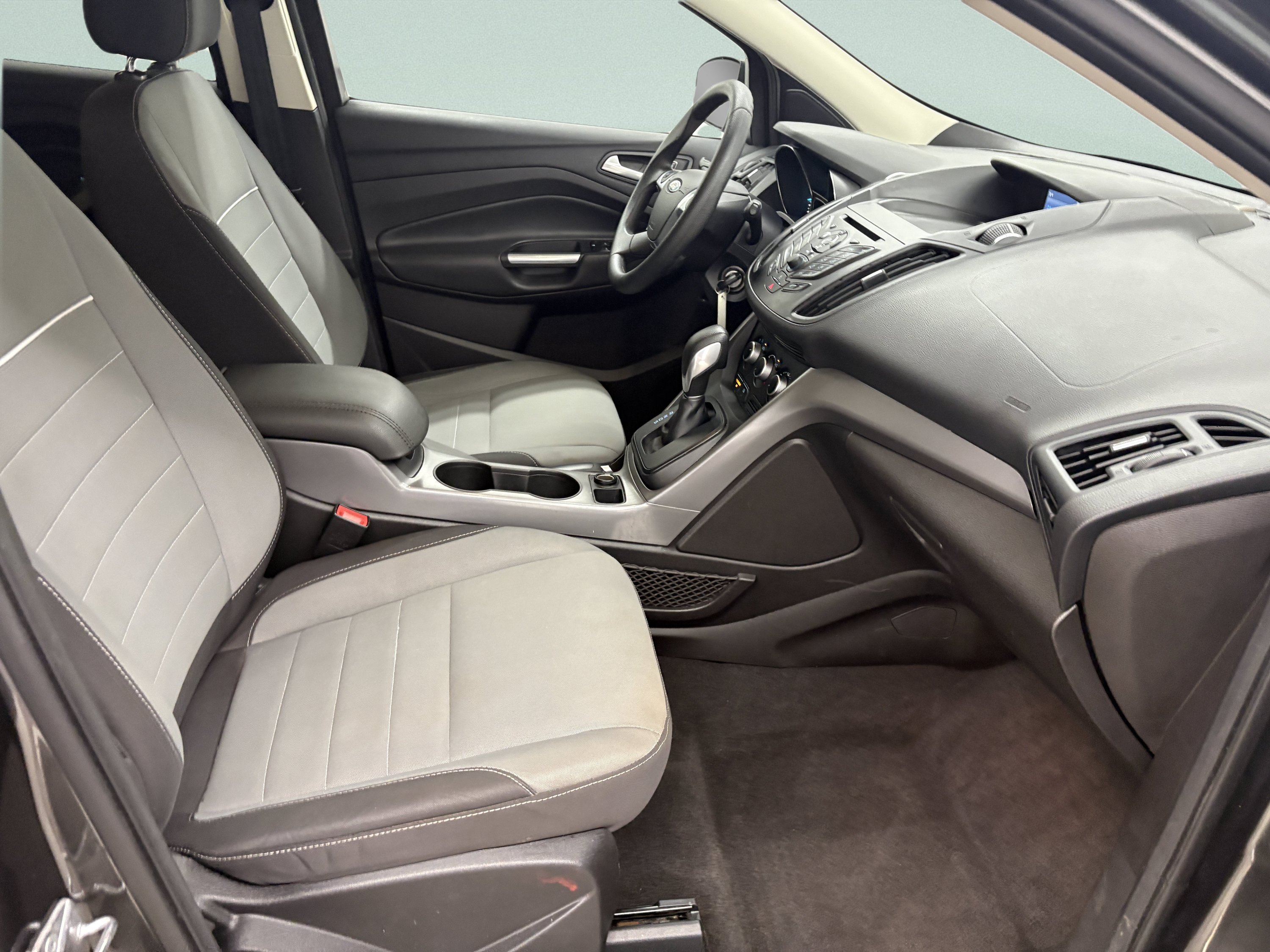 Used 2015 Ford Escape SE AWD/4WD image 19