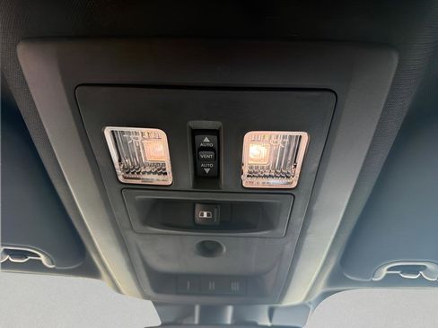 Used 2016 RAM 1500 Limited AWD/4WD image 29