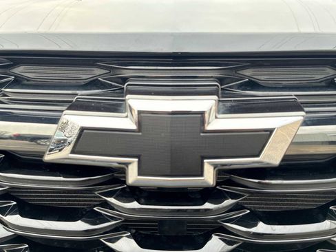 Certified 2024 Chevrolet Trax RS w/ Driver Confidence Package image 30