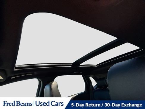 Used 2024 Ford Edge ST-Line AWD/4WD image 30
