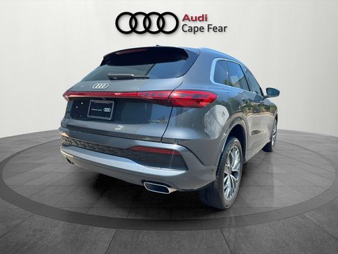 Certified 2025 Audi Q5 Premium w/ Premium Plus AWD/4WD image 5