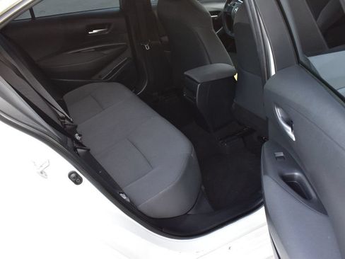 Used 2021 Toyota Corolla LE FWD image 23