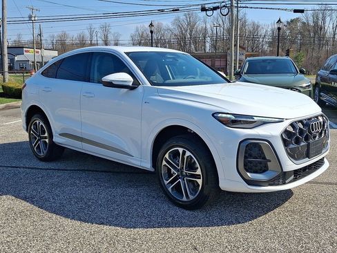 New 2026 Audi Q5 Premium Plus image 2