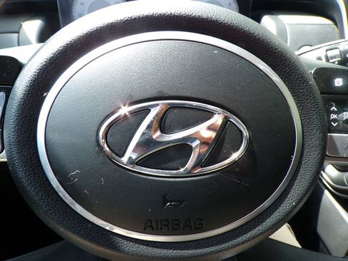 Used 2022 Hyundai Tucson SEL w/ Convenience Package AWD/4WD image 33