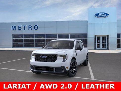 New 2025 Ford Maverick Lariat image 32