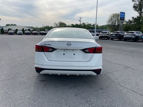 Used 2024 Nissan Altima 2.5 S image 7