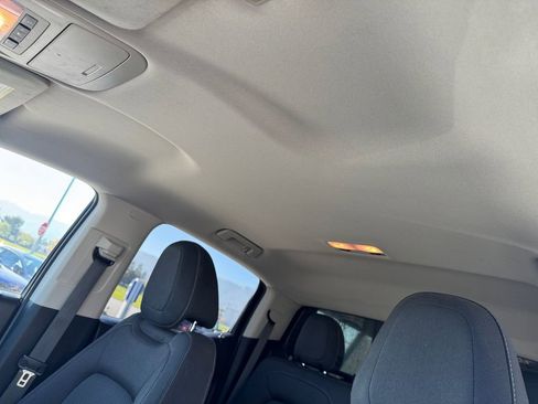 Used 2016 Chevrolet Colorado LT w/ LT Convenience Package image 15