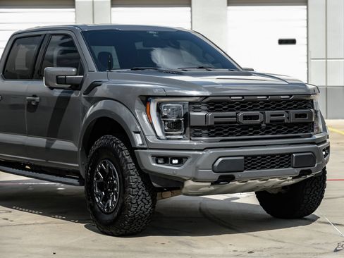 Used 2021 Ford F150 Raptor w/ Equipment Group 801A High AWD/4WD image 26