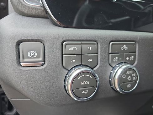 New 2026 GMC Sierra 1500 Elevation AWD/4WD image 25