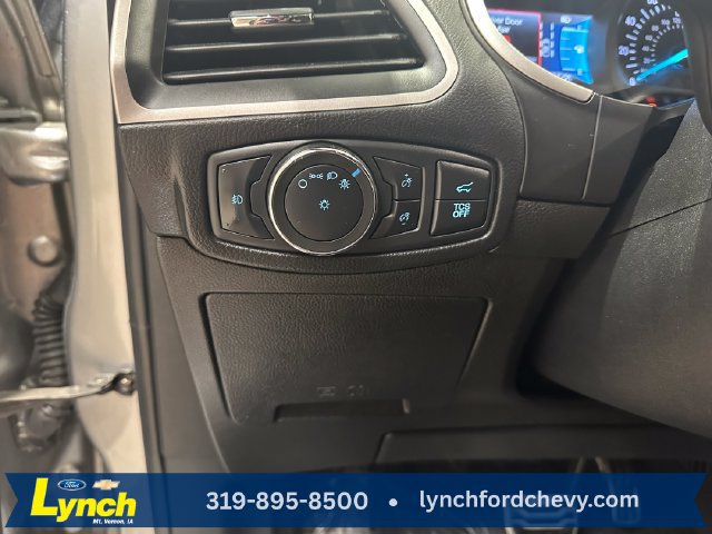 Certified 2021 Ford Edge ST-Line AWD/4WD image 18