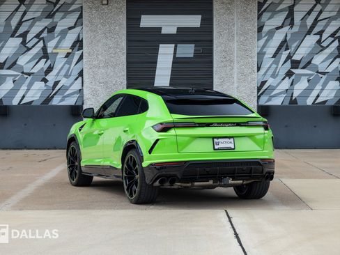 Used 2021 Lamborghini Urus AWD/4WD image 11