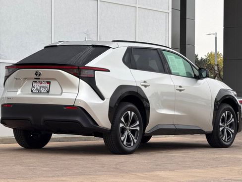 Certified 2024 Toyota bZ4X XLE image 4