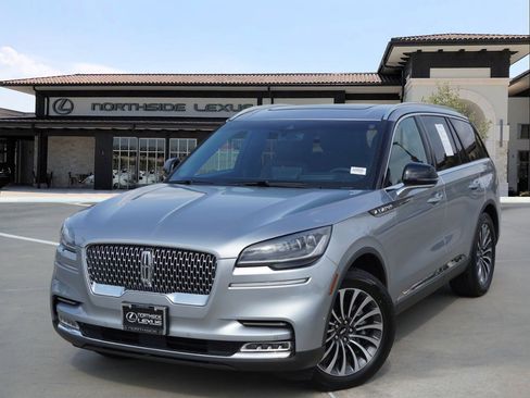 Used 2021 Lincoln Aviator Reserve w/ Equipment Group 201A image 1