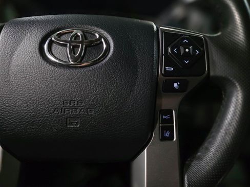 Used 2019 Toyota Tacoma SR5 image 21