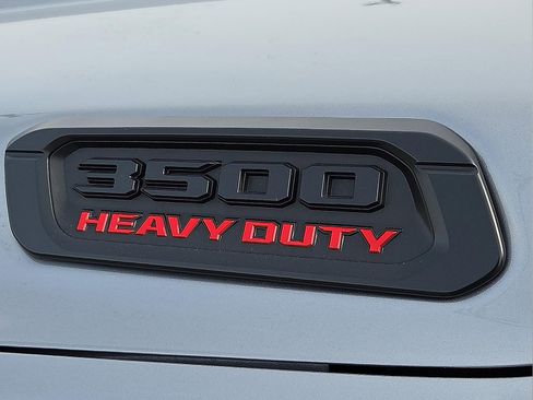 Used 2024 RAM 3500 Tradesman image 9