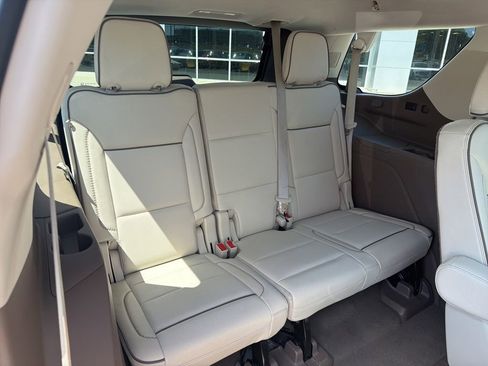 Used 2021 GMC Yukon Denali w/ Denali Ultimate Package RWD image 22