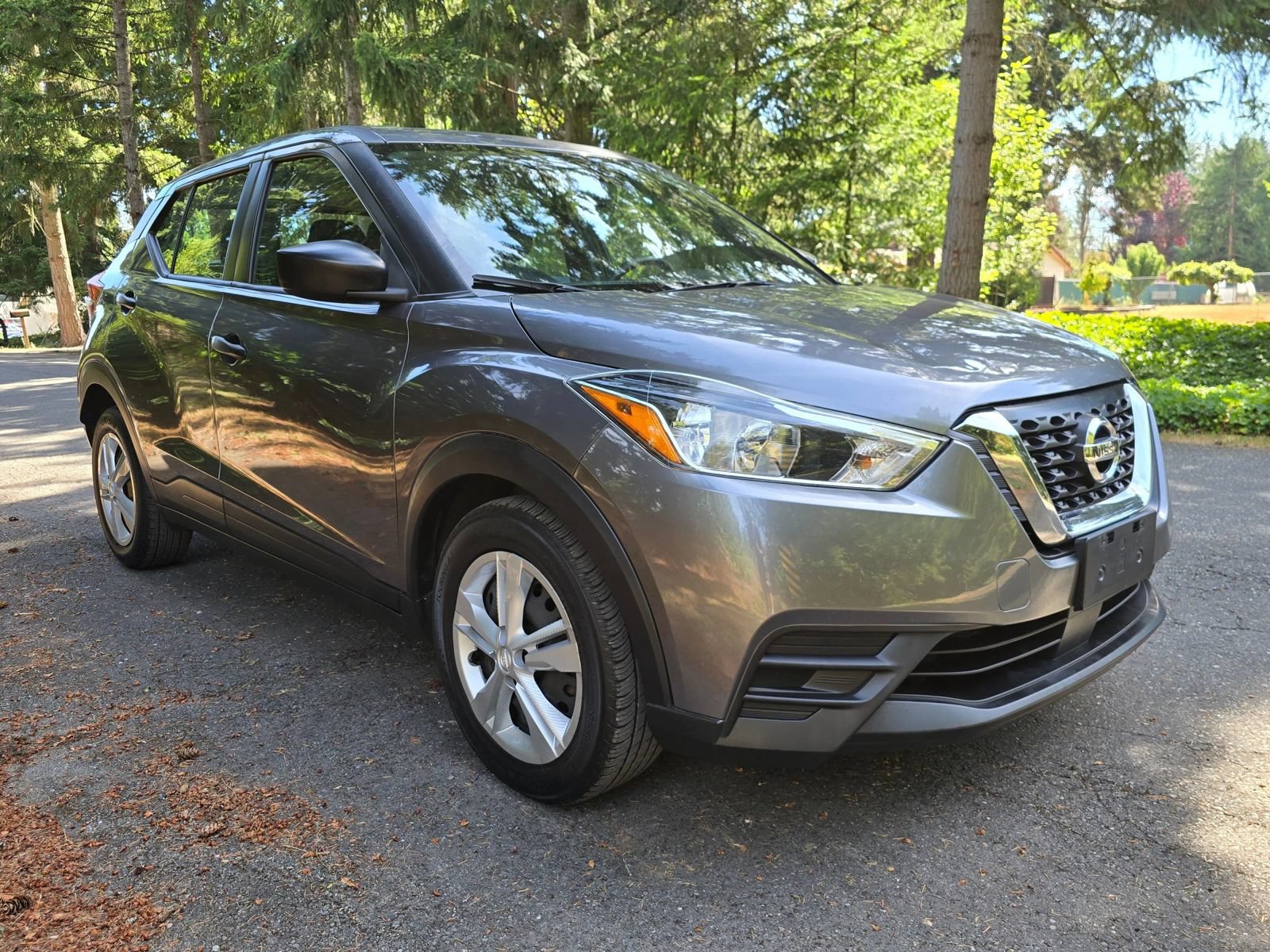 Used 2020 Nissan Kicks S FWD image 7