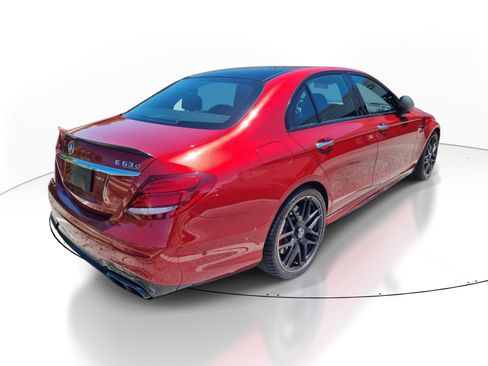 Used 2019 Mercedes-Benz E 63 AMG S image 9