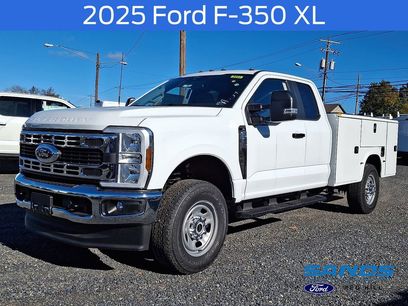 New 2025 Ford F350 XL w/ XL Chrome Package