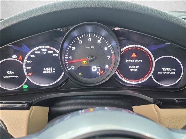 Used 2022 Porsche Cayenne Platinum Edition AWD/4WD image 11