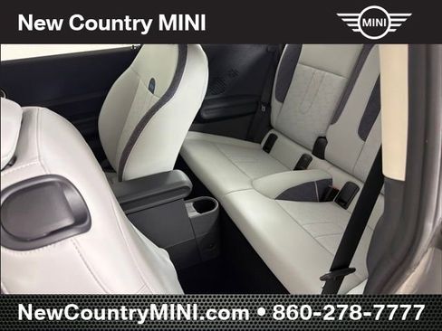 Certified 2025 MINI Cooper 2-Door Hardtop FWD image 13