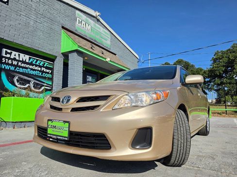 Used 2011 Toyota Corolla LE FWD image 52