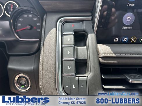 Used 2021 Chevrolet Tahoe LT w/ LT Signature Package AWD/4WD image 19