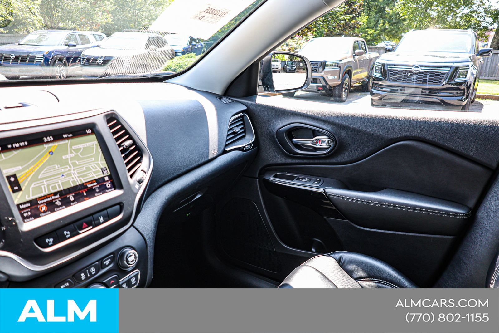 Used 2023 Jeep Cherokee Altitude Lux AWD/4WD image 37