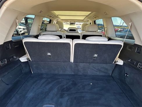 Used 2021 Mercedes-Benz GLS 580 4MATIC image 9