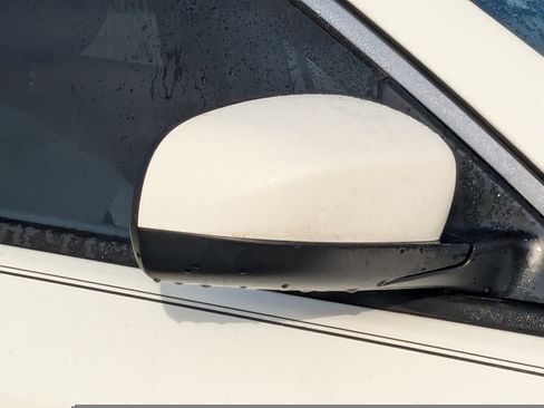 Used 2018 Jeep Compass Latitude image 12