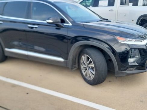 Used 2020 Hyundai Santa Fe SEL w/ Convenience + Premium Package FWD image 2